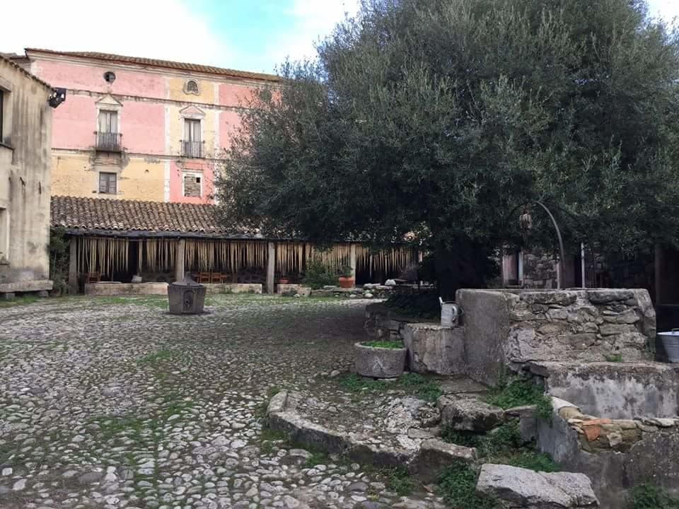 Omu Axiu Hotel Orroli Exterior foto